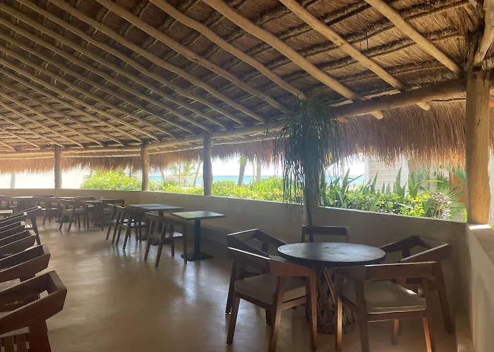 Vr Club Riviera Hotel