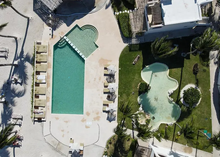 Vr Club Riviera Hotel 4*
